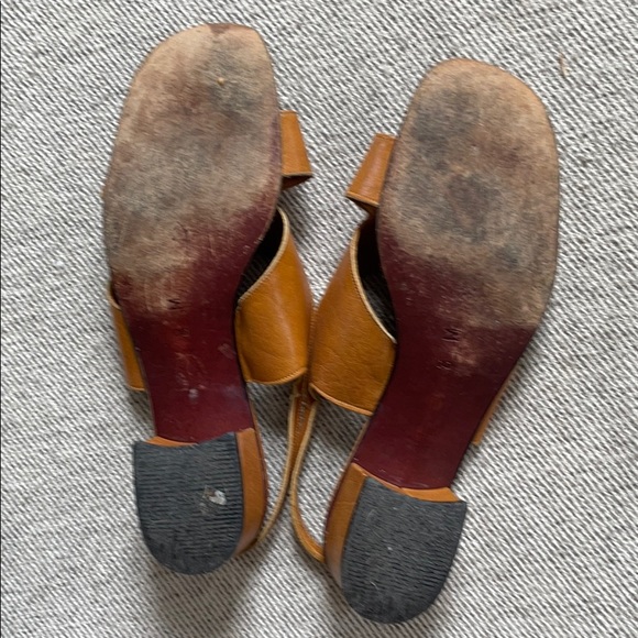Vintage Brown Leather Sandals - Picture 4 of 5